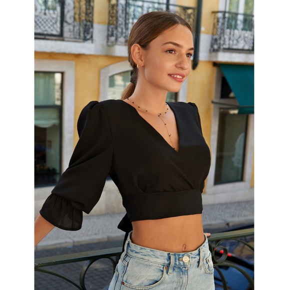 Rouge! Tops - Back Ties V-Neck Black Crop Top